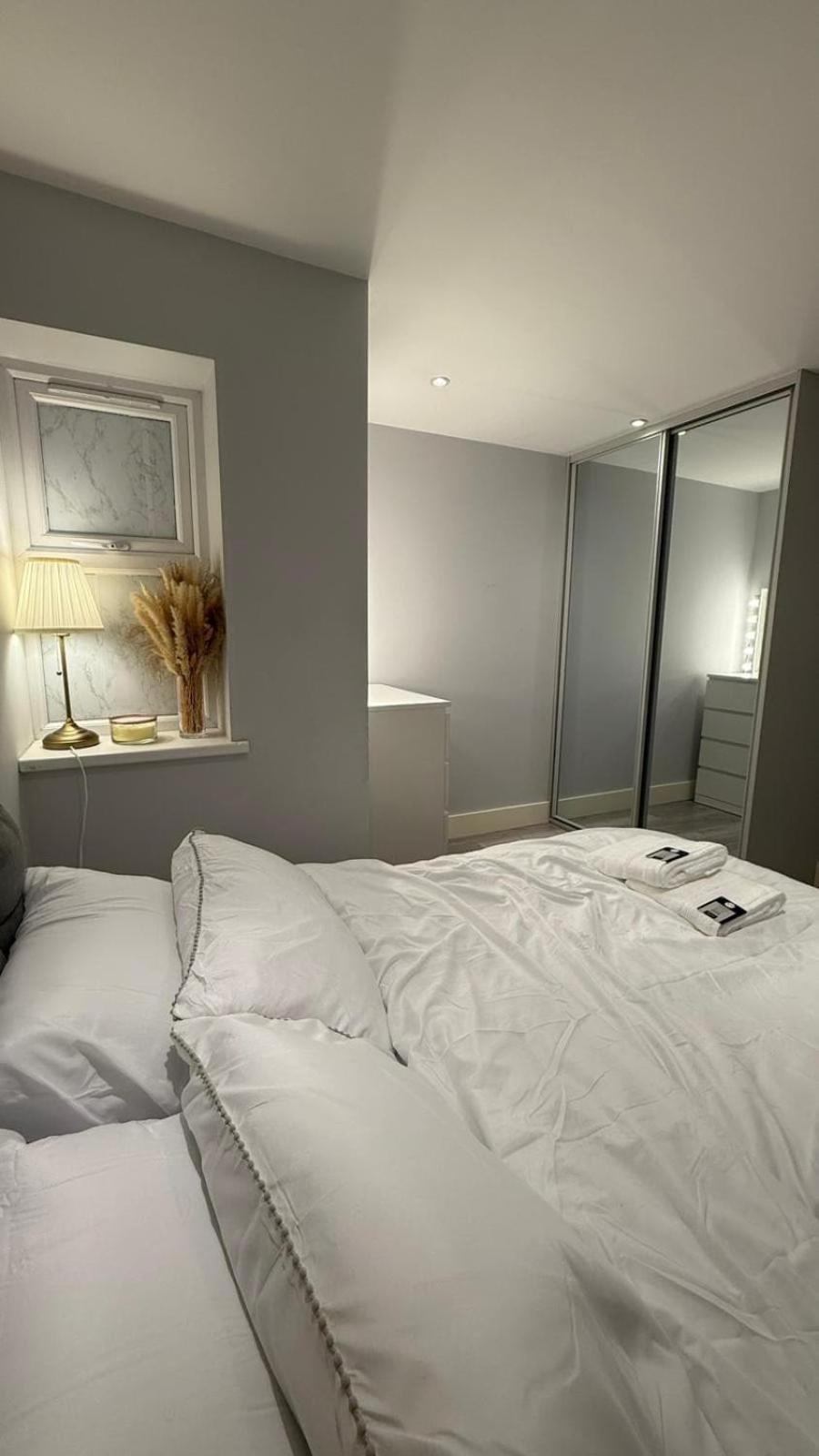 Luxury Cozy Modern Flat