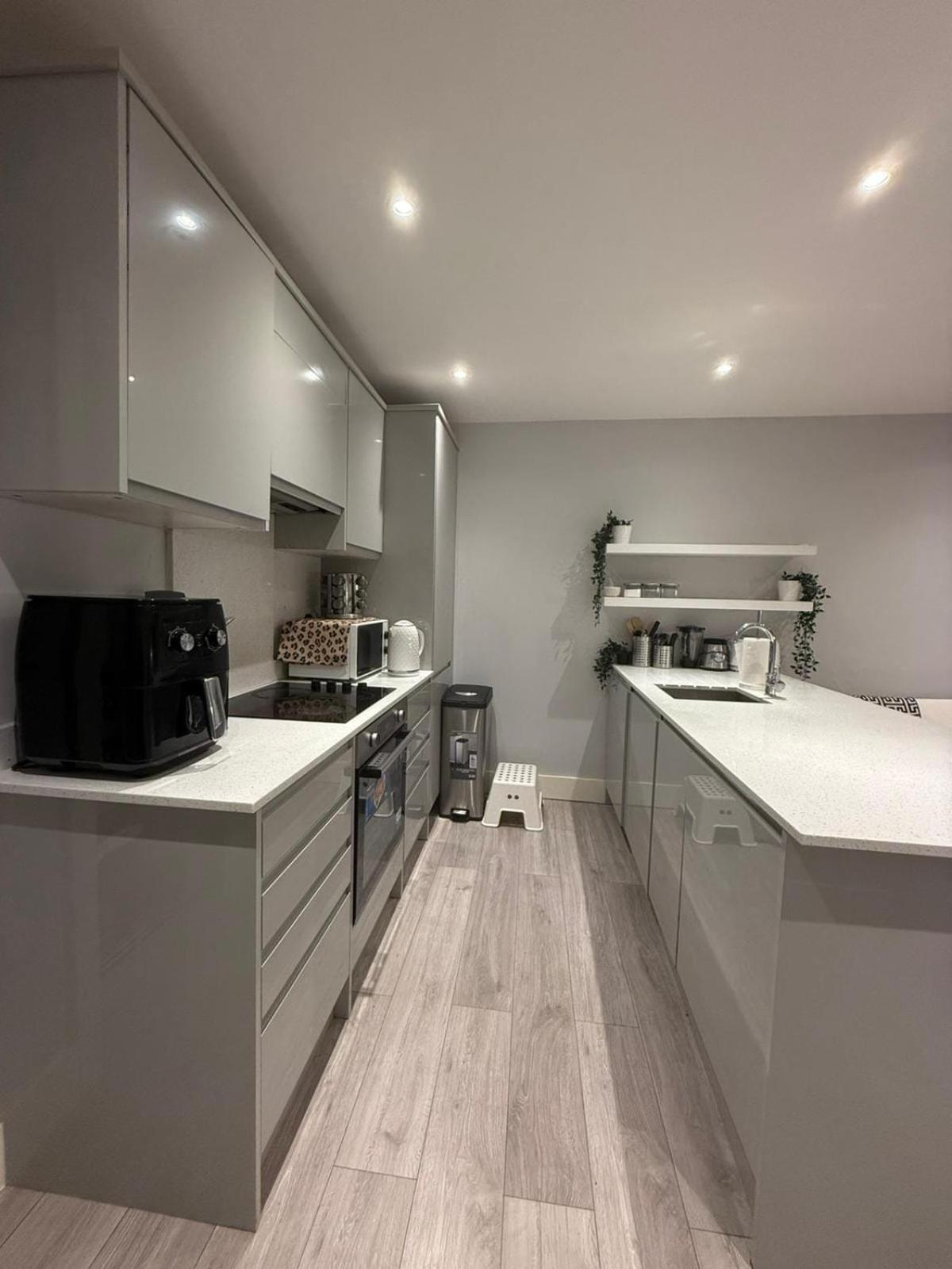 Luxury Cozy Modern Flat Londra